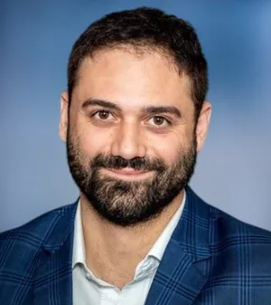 Portrait Benjamin Azoulay Vice President ESRA